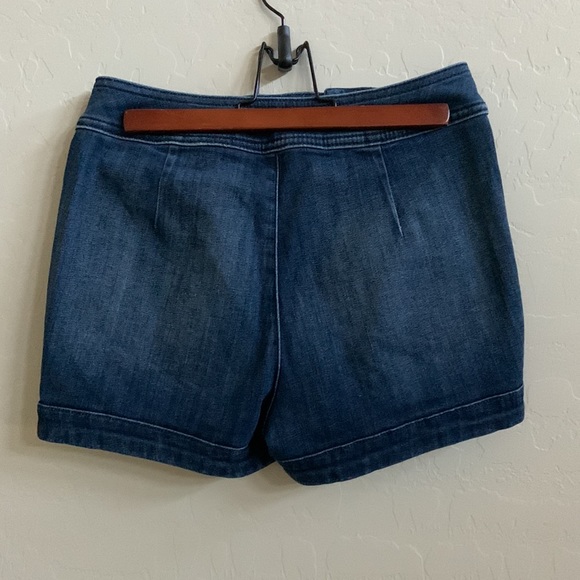 Express Jean Shorts-NWOT - Picture 2 of 8